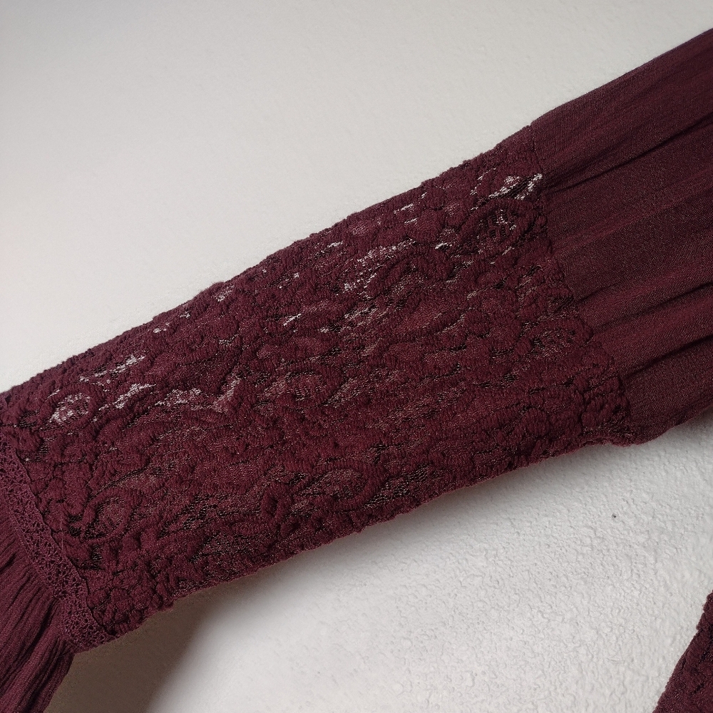 American Eagle Sheer Lace Panel Bell Sleeve V-Neck Flowy Peplum Blouse Wine Red - Picture 8 of 15